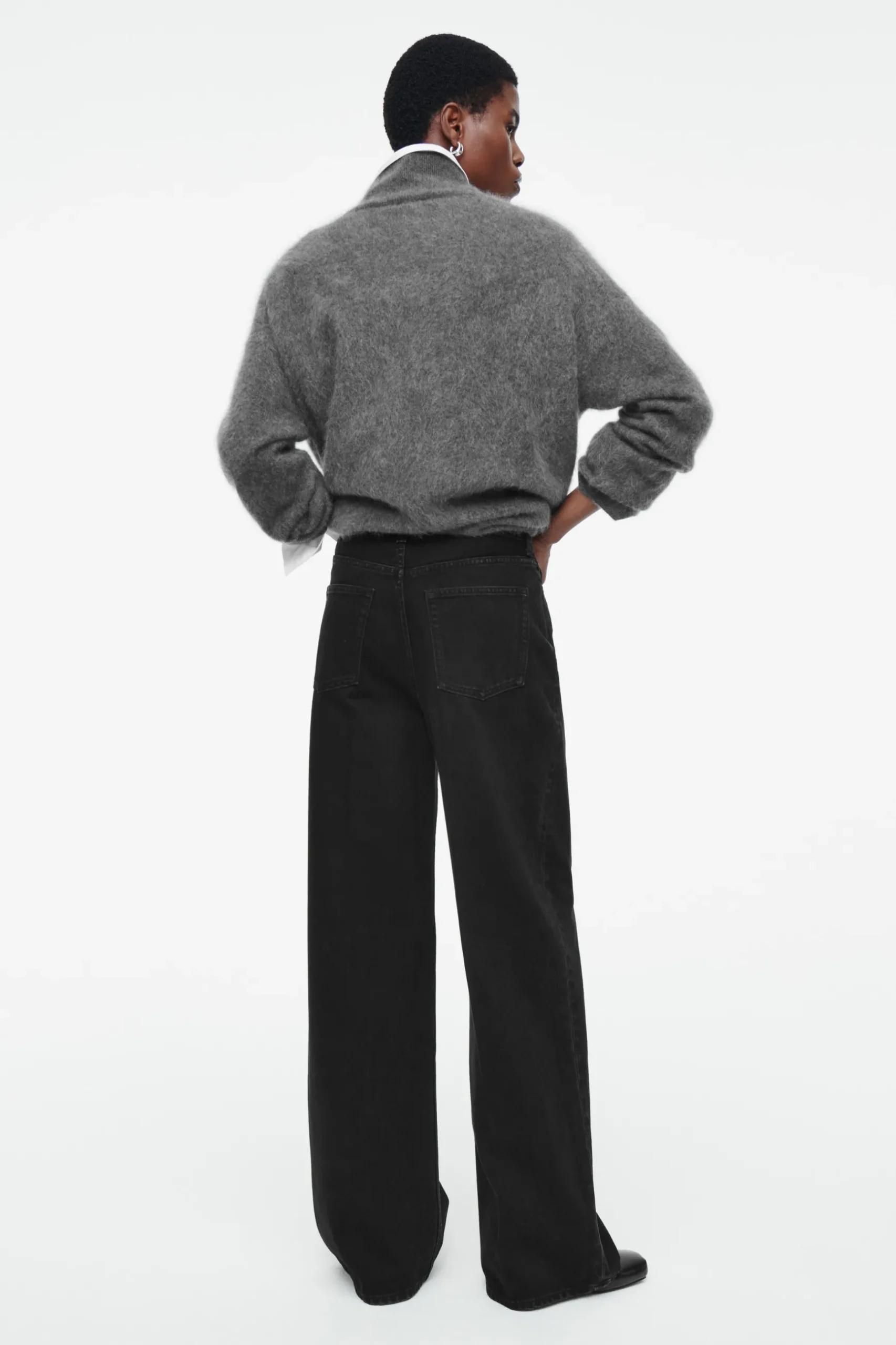Discount COS JEANSY „TIDE” Z SZEROKIMI NOGAWKAMI