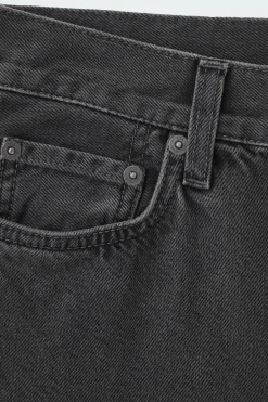 Outlet COS JEANSY „TIDE” Z SZEROKIMI NOGAWKAMI