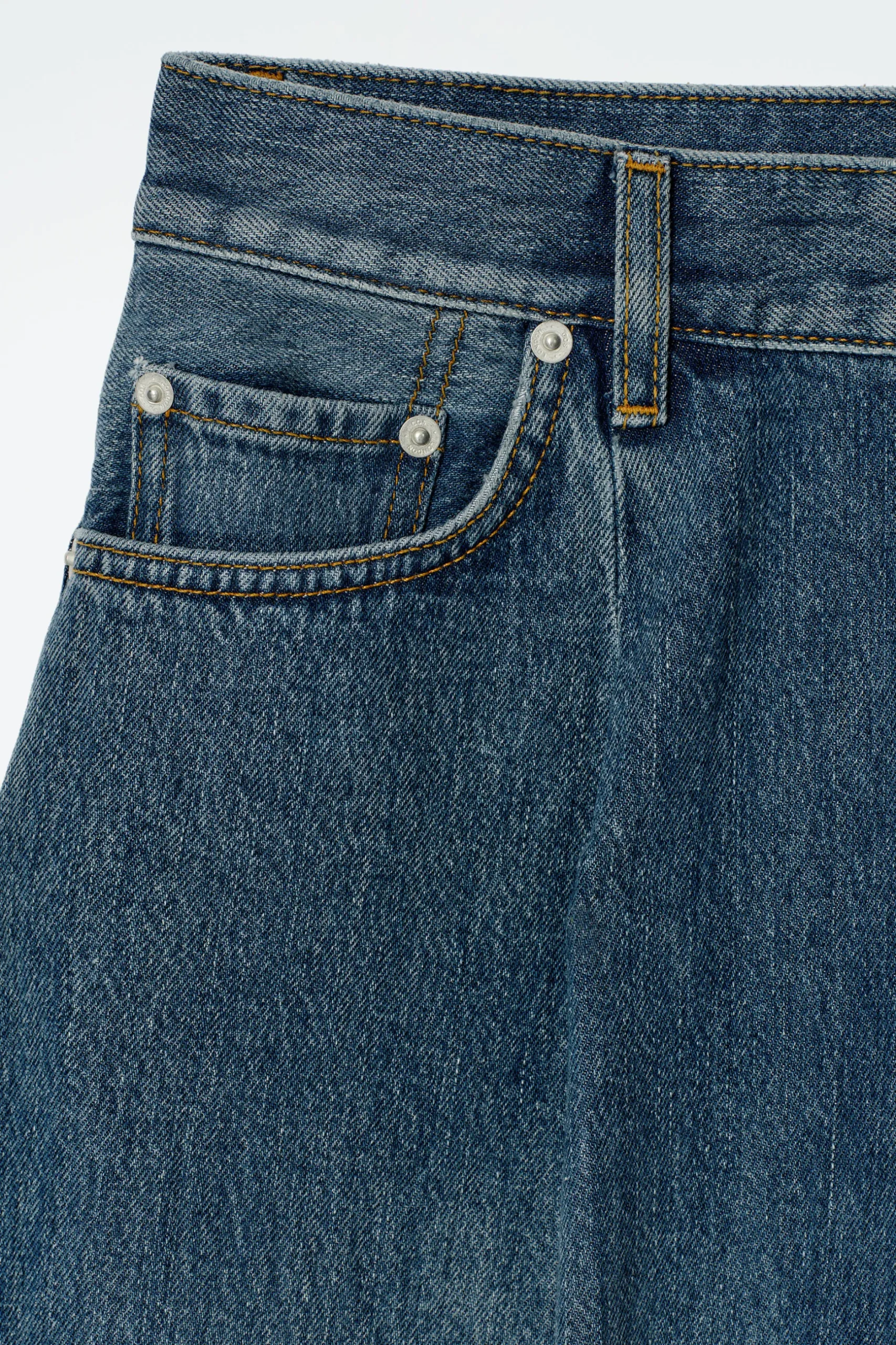 Fashion COS JEANSY „TWINE” Z NOGAWKAMI TYPU BARREL