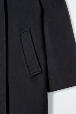 Outlet COS JEDNORZĘDOWY WEŁNIANY PŁASZCZ – OVERSIZED FIT