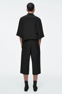 New COS JEDWABNE SPODNIE CAPRI