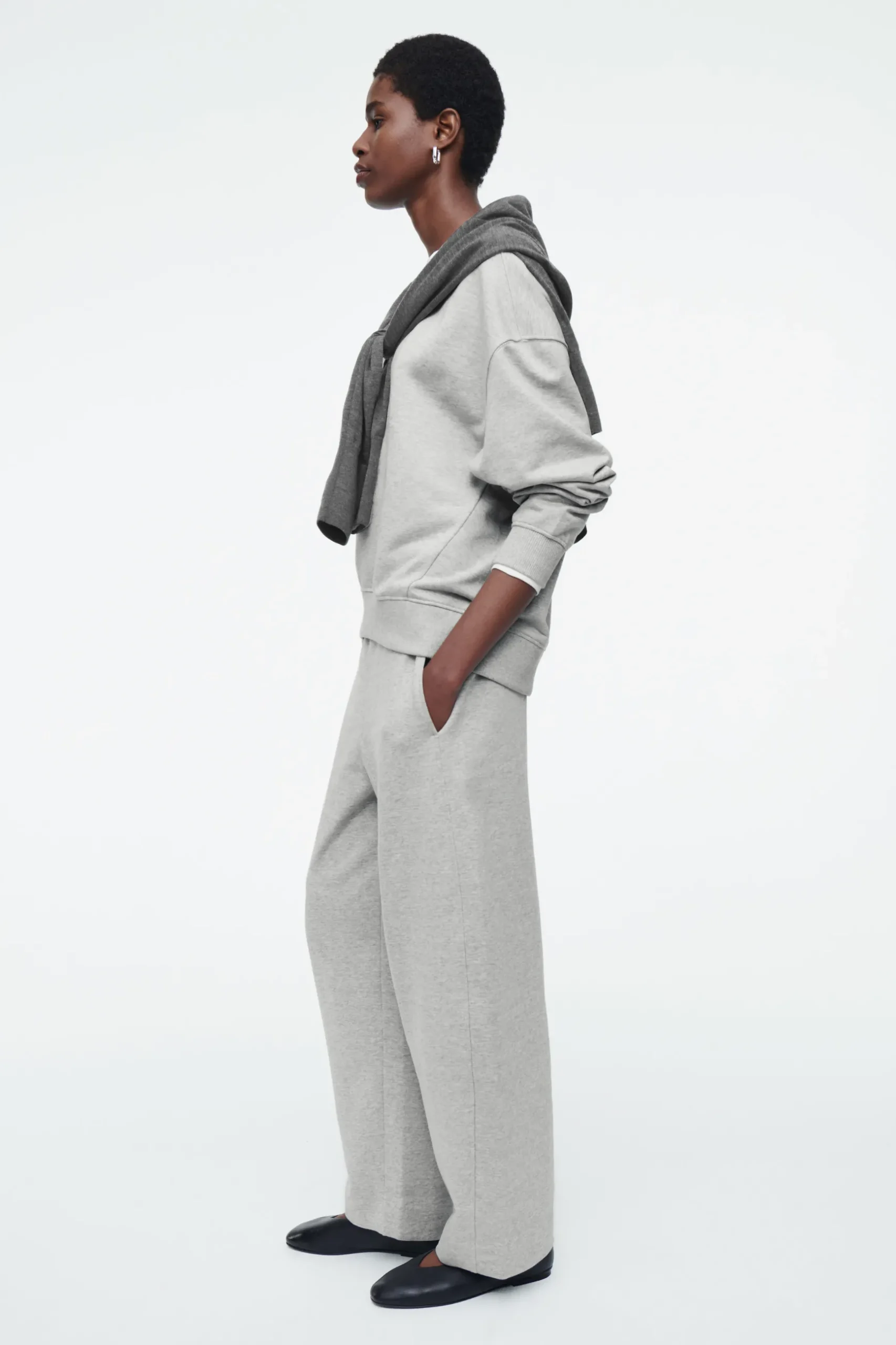 Fashion COS JOGGERSY Z NOGAWKAMI TYPU BARREL