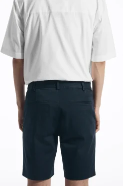 Online COS KLASYCZNE SZORTY TYPU CHINOS Granatowy