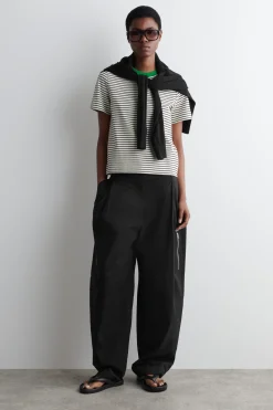 Online COS KLASYCZNY T-SHIRT