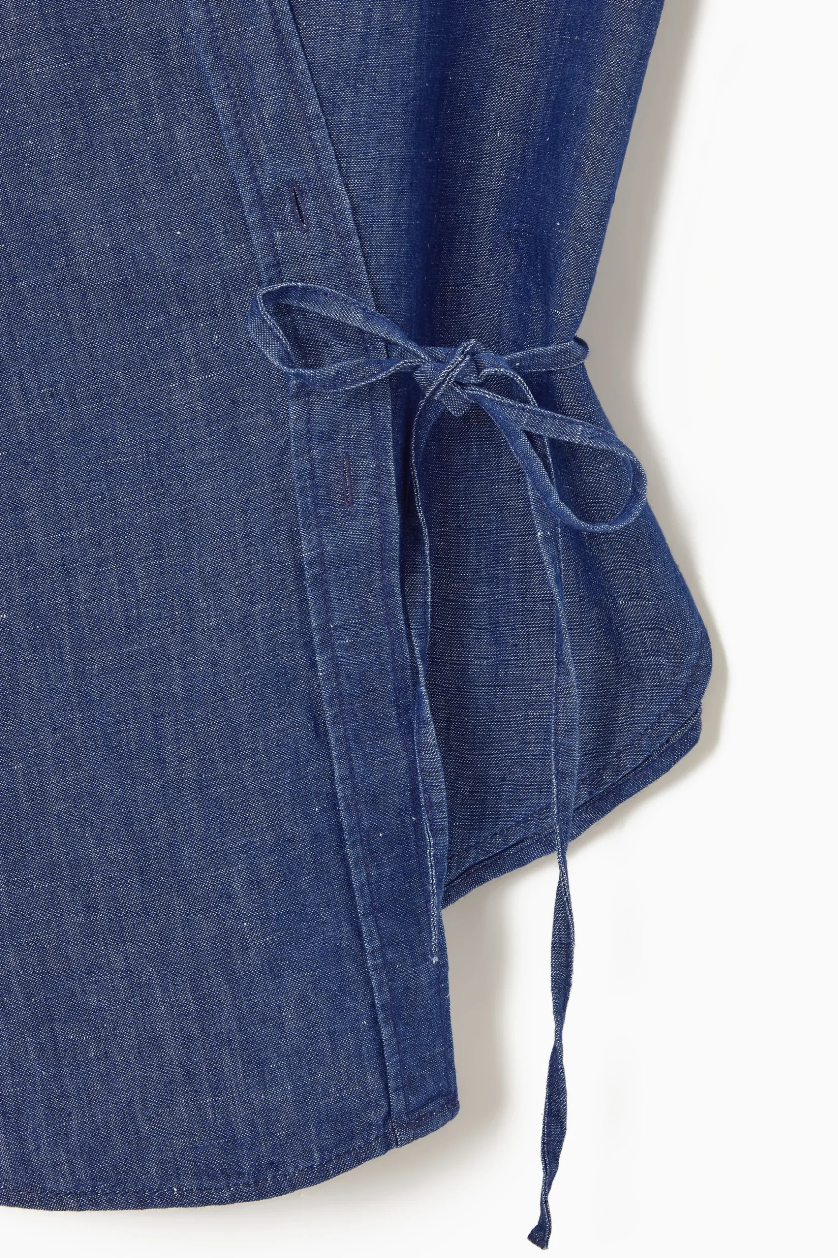 New COS KOPERTOWA DENIMOWA KOSZULA – REGULAR FIT