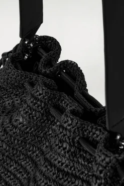 Outlet COS KOPERTÓWKA „CAVATELLI” Z PAPIEROWEJ SŁOMKI Czarny