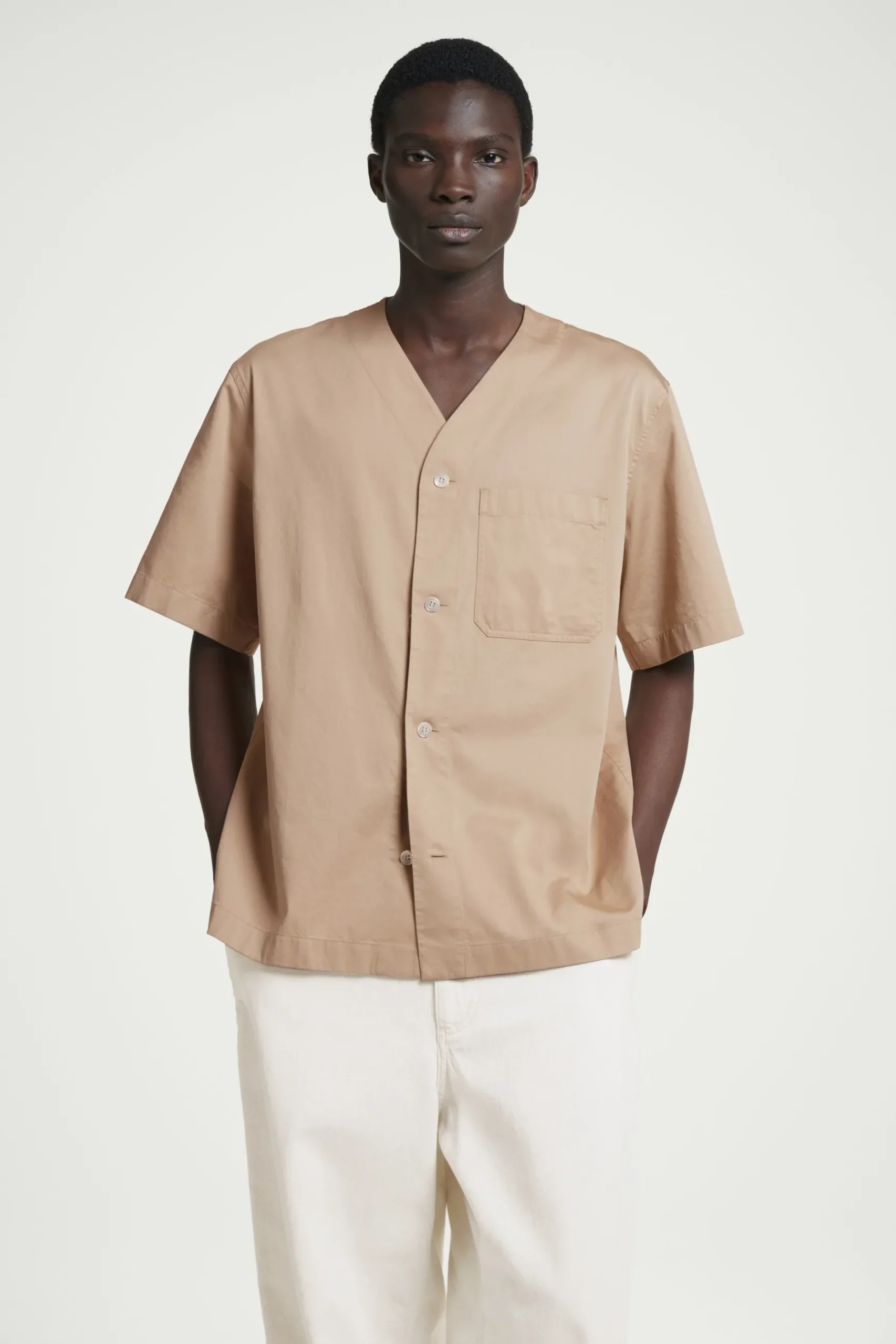 Sale COS KOSZULA BEZ KOŁNIERZYKA – RELAXED FIT