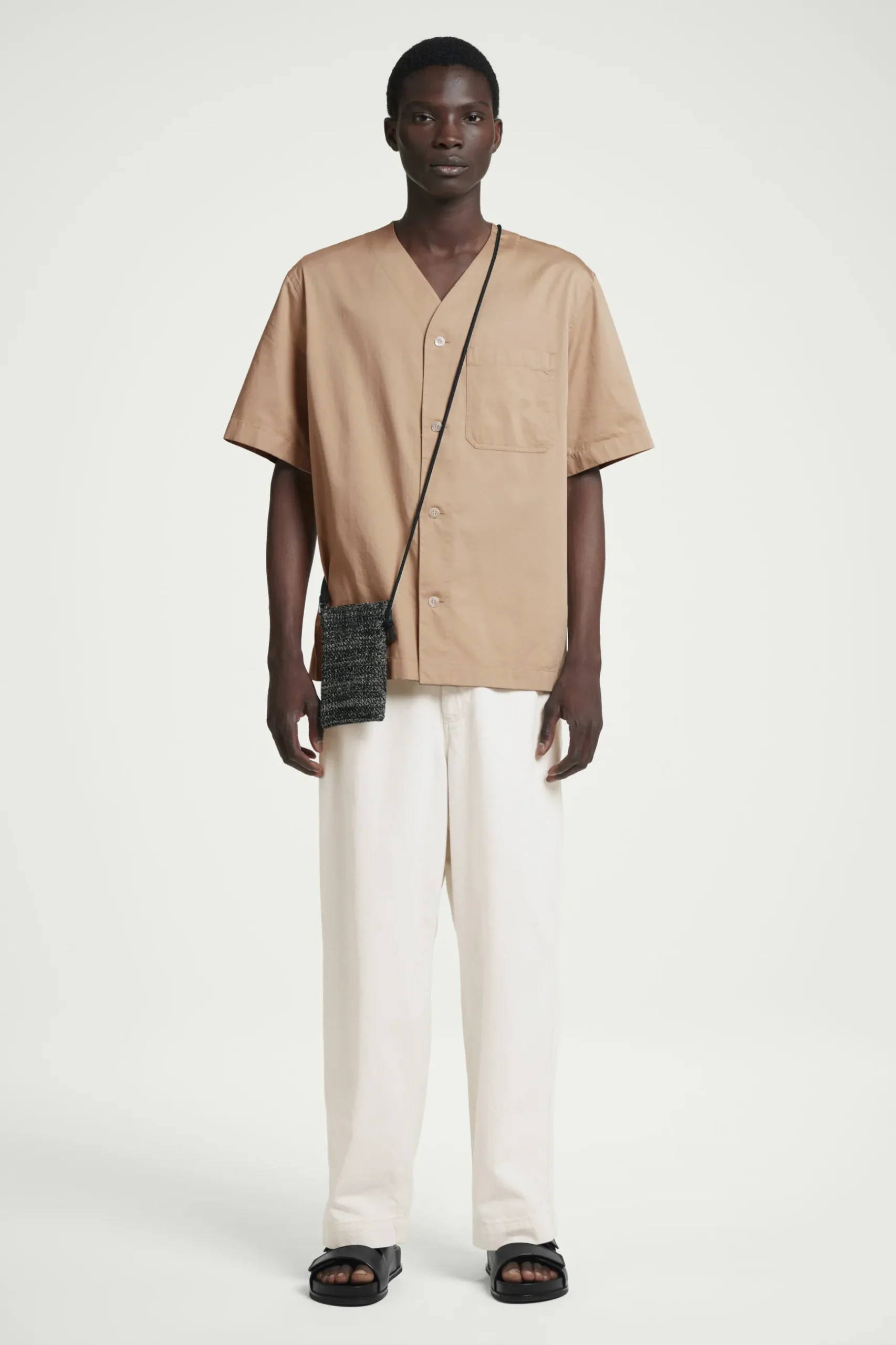 Sale COS KOSZULA BEZ KOŁNIERZYKA – RELAXED FIT
