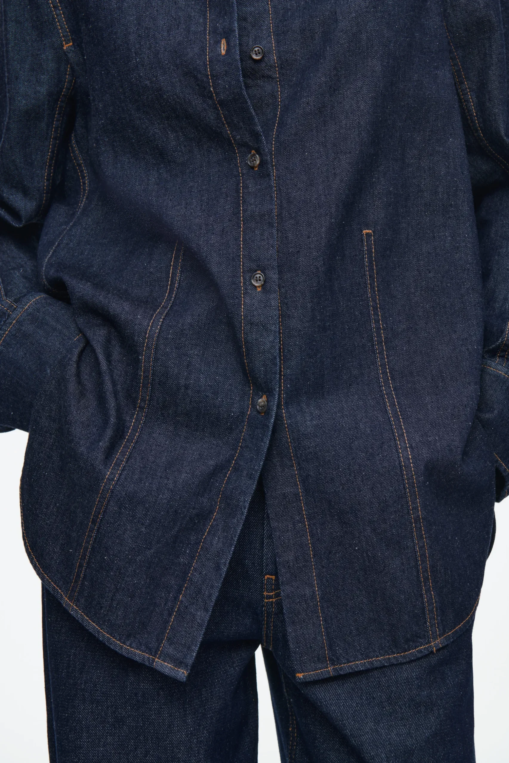 Outlet COS KOSZULA DŻINSOWA OVERSIZE