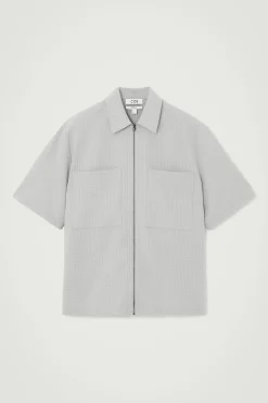 New COS KOSZULA Z BAWEŁNY SEERSUCKER – RELAXED FIT