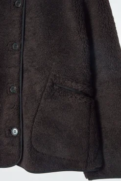 Clearance COS KURTKA Z IMITACJI KOŻUSZKA Z KOŁNIERZEM