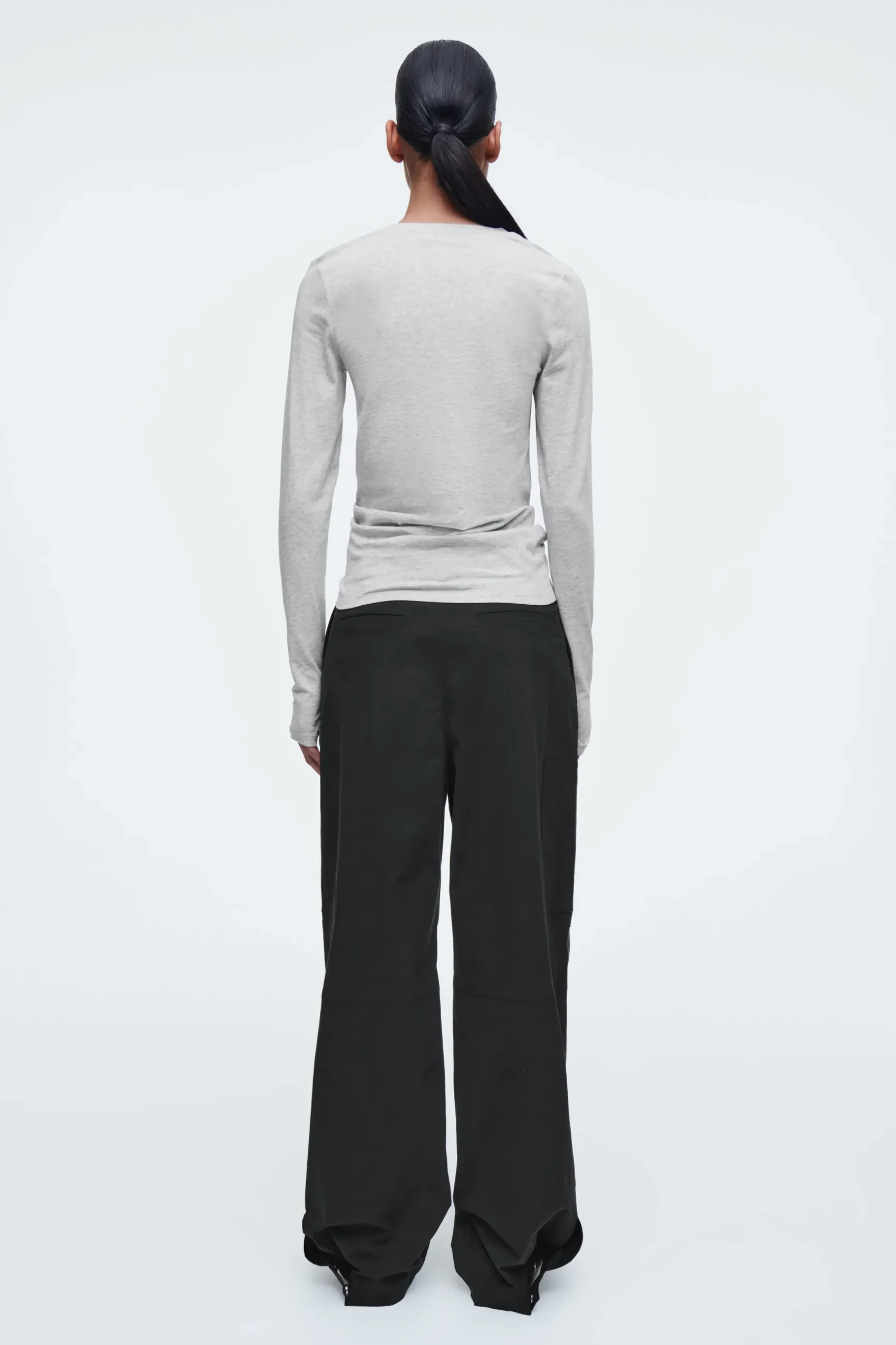 Fashion COS LEKKA BLUZKA Z DŁUGIM RĘKAWEM – SLIM FIT