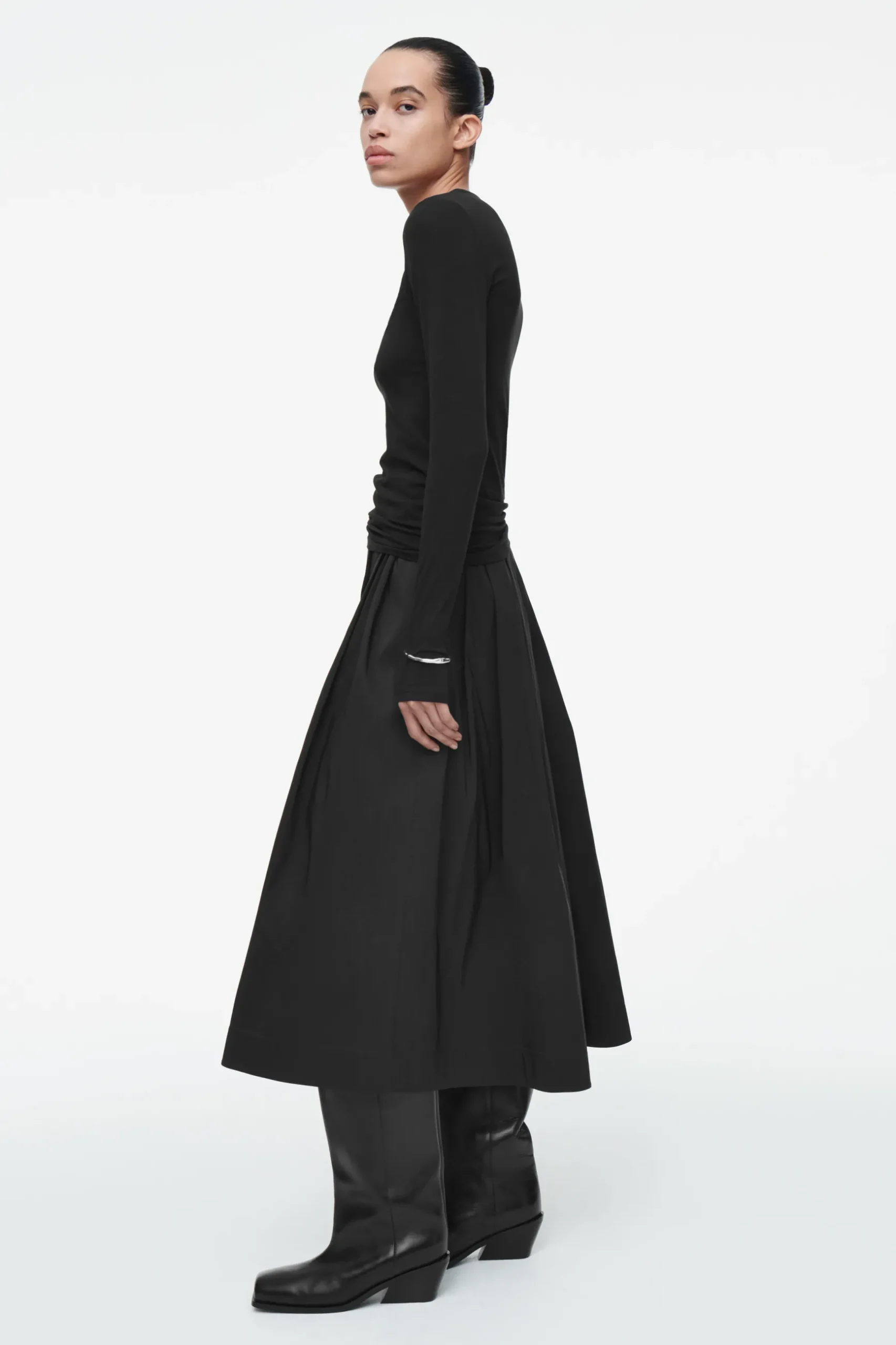 Fashion COS LEKKA BLUZKA Z DŁUGIM RĘKAWEM – SLIM FIT