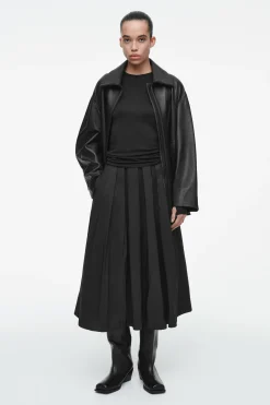 Fashion COS LEKKA BLUZKA Z DŁUGIM RĘKAWEM – SLIM FIT