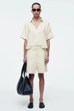 Fashion COS LNIANE SZORTY Z ELASTYCZNĄ TALIĄ