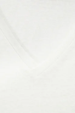 Outlet COS LNIANY T-SHIRT Z DEKOLTEM W SEREK – REGULAR FIT