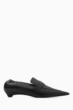 Outlet COS LOAFERSY ZE SPICZASTYMI CZUBKAMI NA OBCASIE Czarny