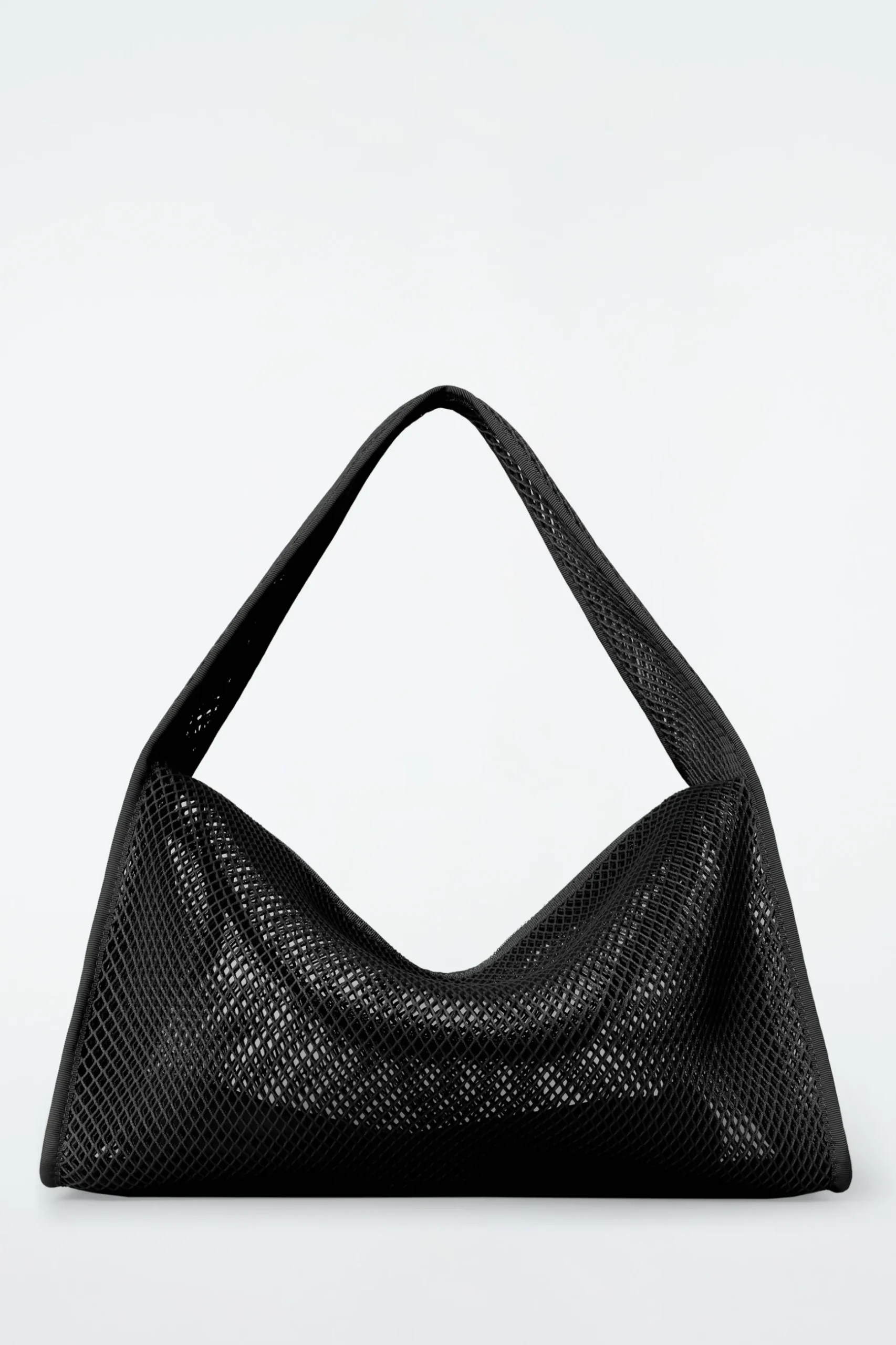 Clearance COS MAŁA TOREBKA TYPU TOTE BAG Z TKANINY SIATECZKOWEJ Czarny