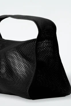 Clearance COS MAŁA TOREBKA TYPU TOTE BAG Z TKANINY SIATECZKOWEJ Czarny