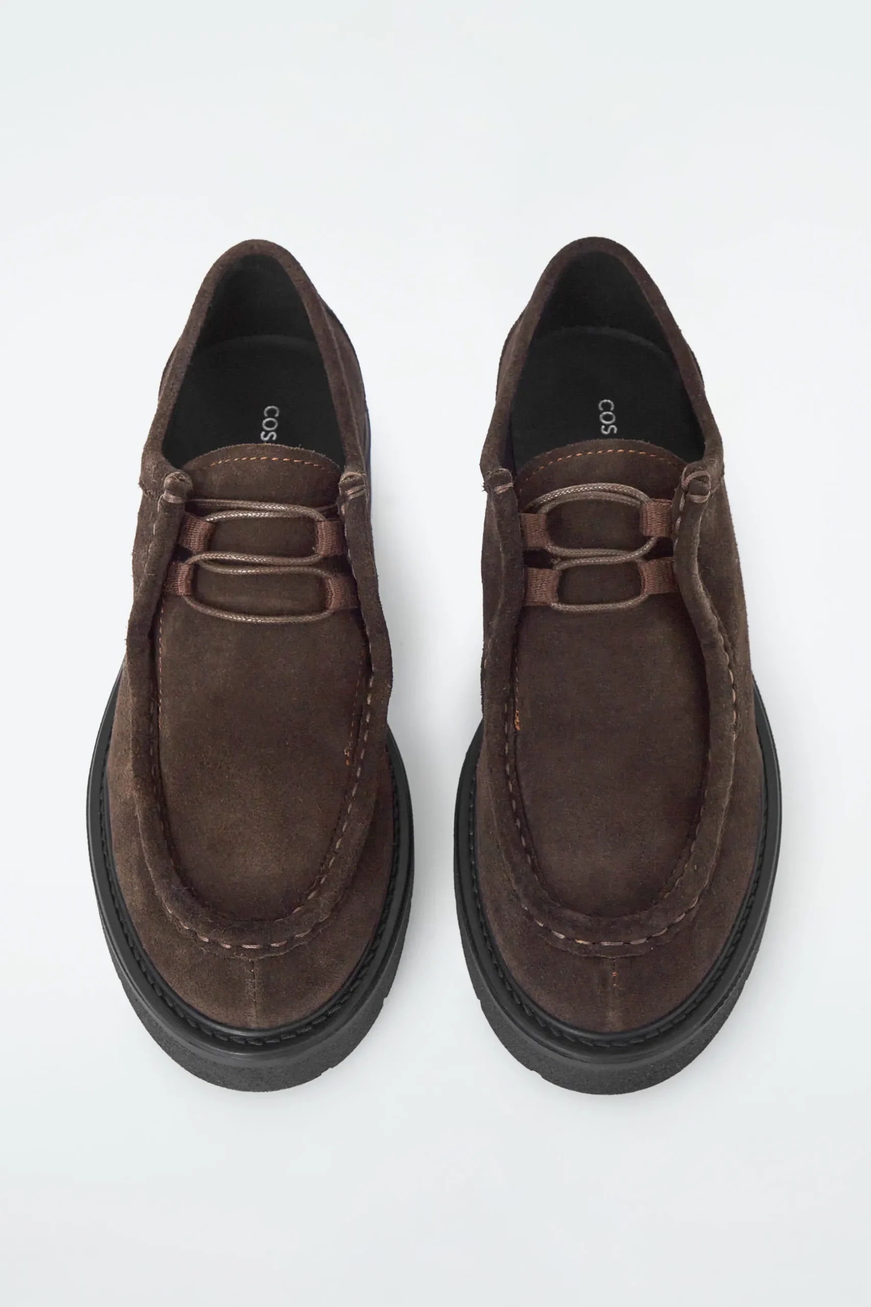 Sale COS MASYWNE BUTY TYPU DERBY ZE SKÓRY ZAMSZOWEJ Ciemnobrązowy