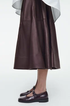 Sale COS MASYWNE SKÓRZANE BUTY TYPU MARY-JANE Bordowy