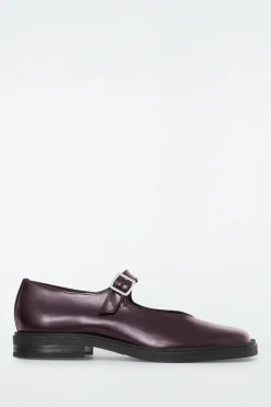 Sale COS MASYWNE SKÓRZANE BUTY TYPU MARY-JANE Bordowy