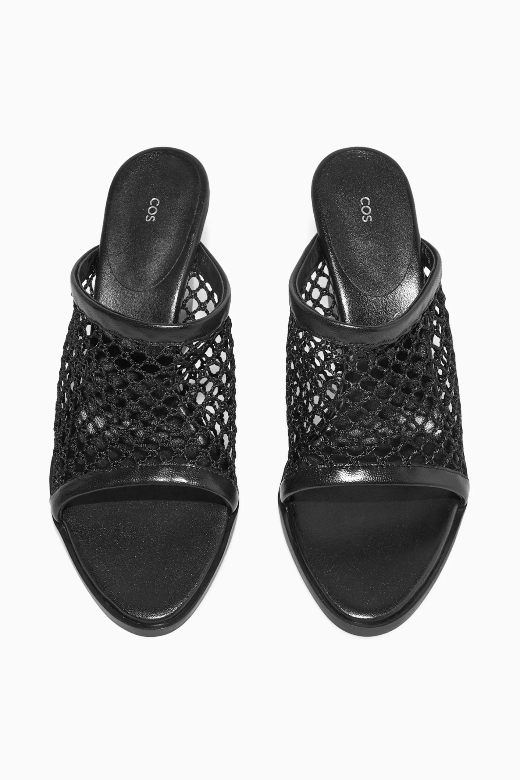 Sale COS MESH WEDGE SANDALS Czarny