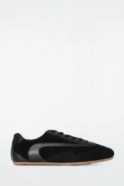 Clearance COS MINIMALISTYCZNE BUTY SPORTOWE ZE SKÓRY