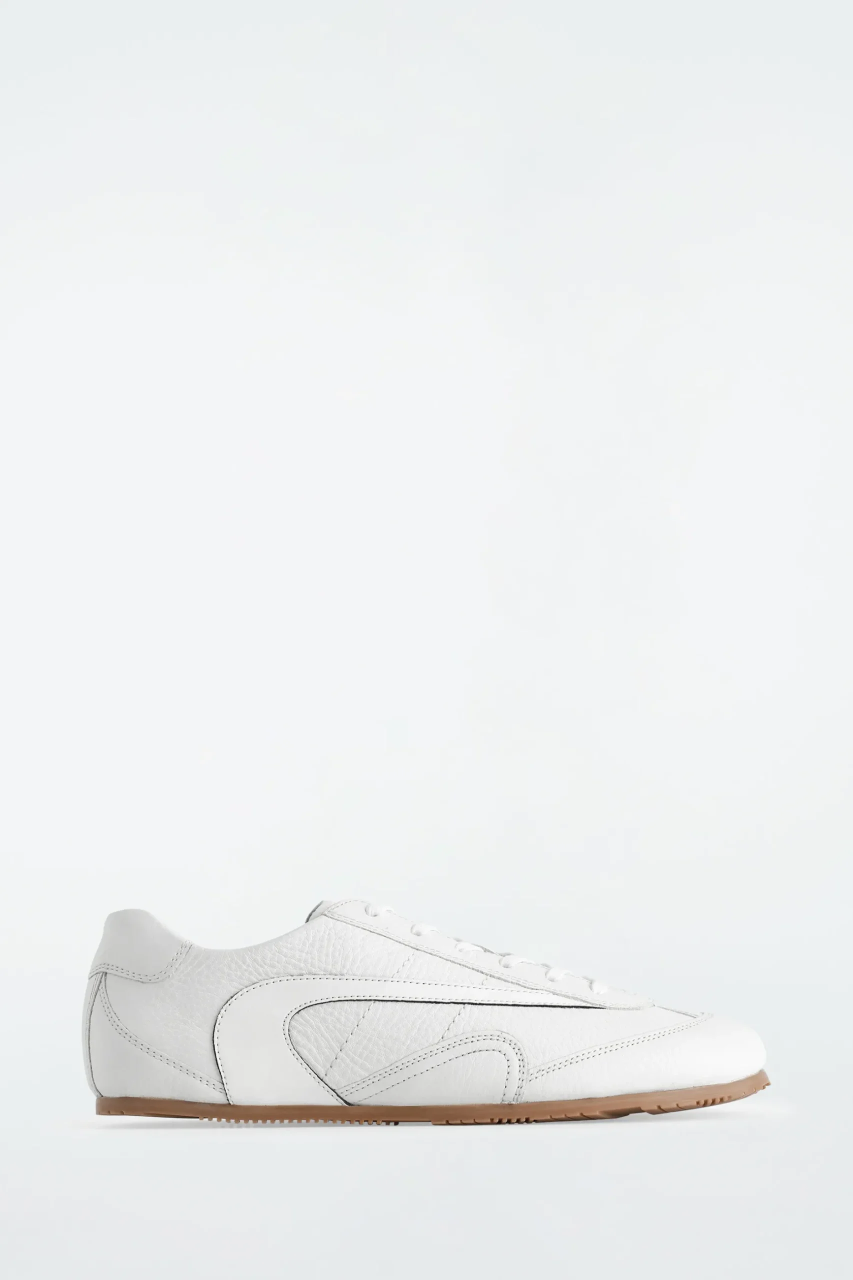 Online COS MINIMALISTYCZNE BUTY SPORTOWE ZE SKÓRY