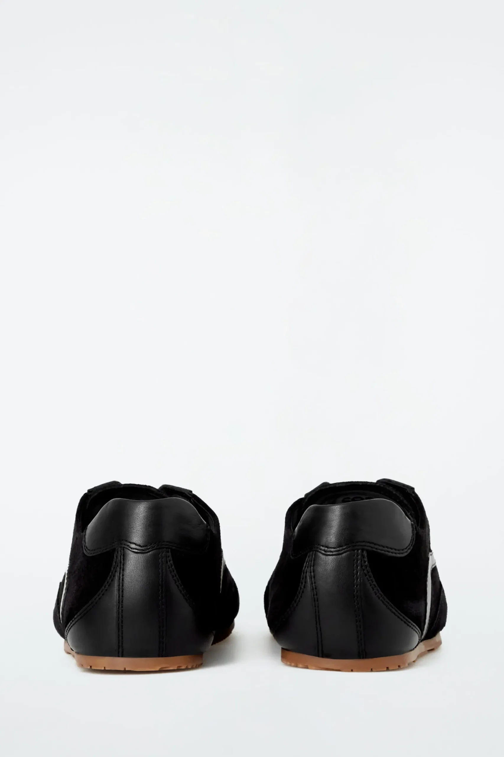 Clearance COS MINIMALISTYCZNE BUTY SPORTOWE ZE SKÓRY