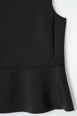 New COS NEOPRENOWA BLUZKA BEZ RĘKAWÓW Z BASKINKĄ