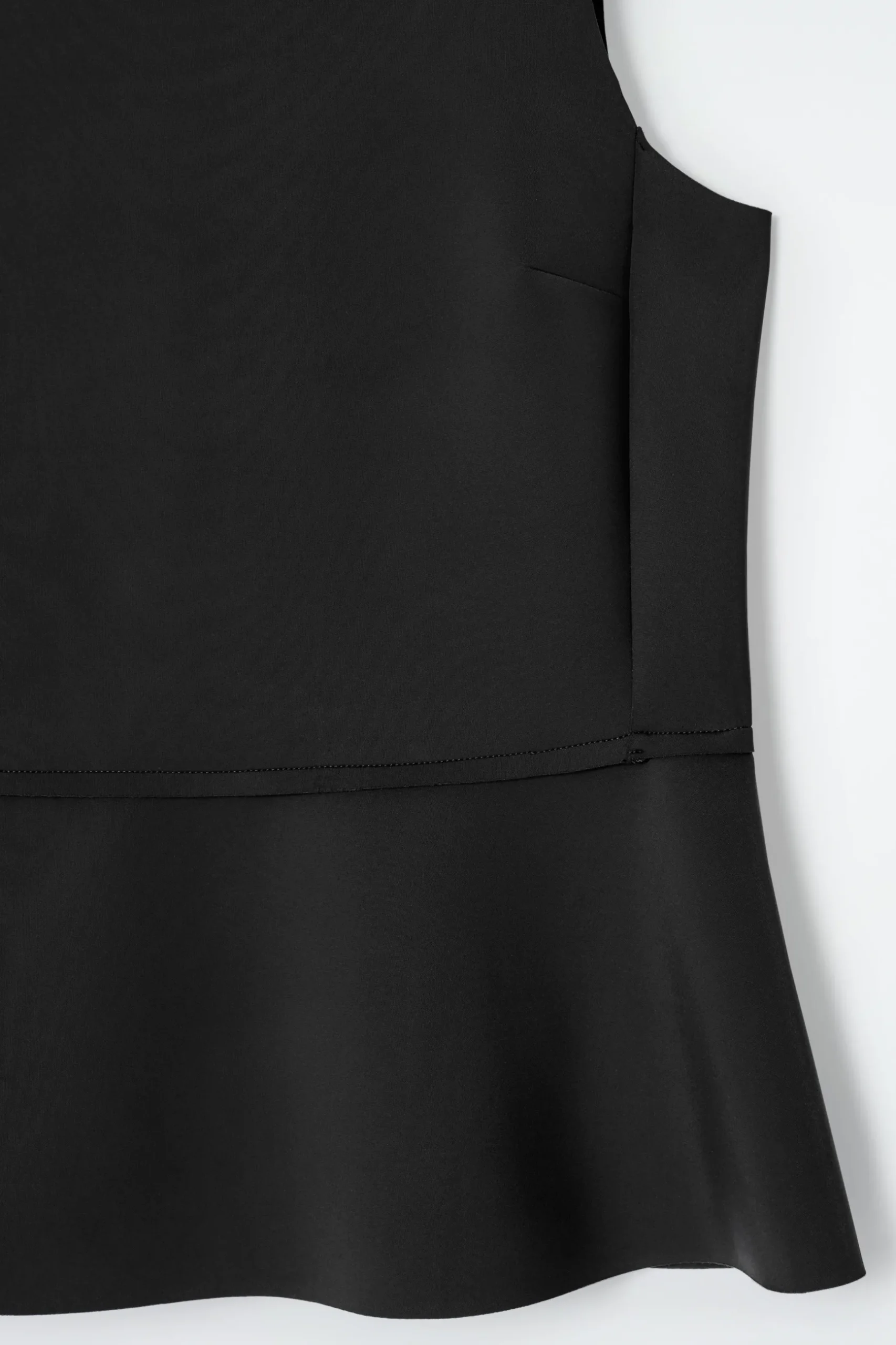 New COS NEOPRENOWA BLUZKA BEZ RĘKAWÓW Z BASKINKĄ
