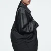 Discount COS NYLONOWA OVERSIZE'OWA TORBA KITE NA RAMIĘ Czarny