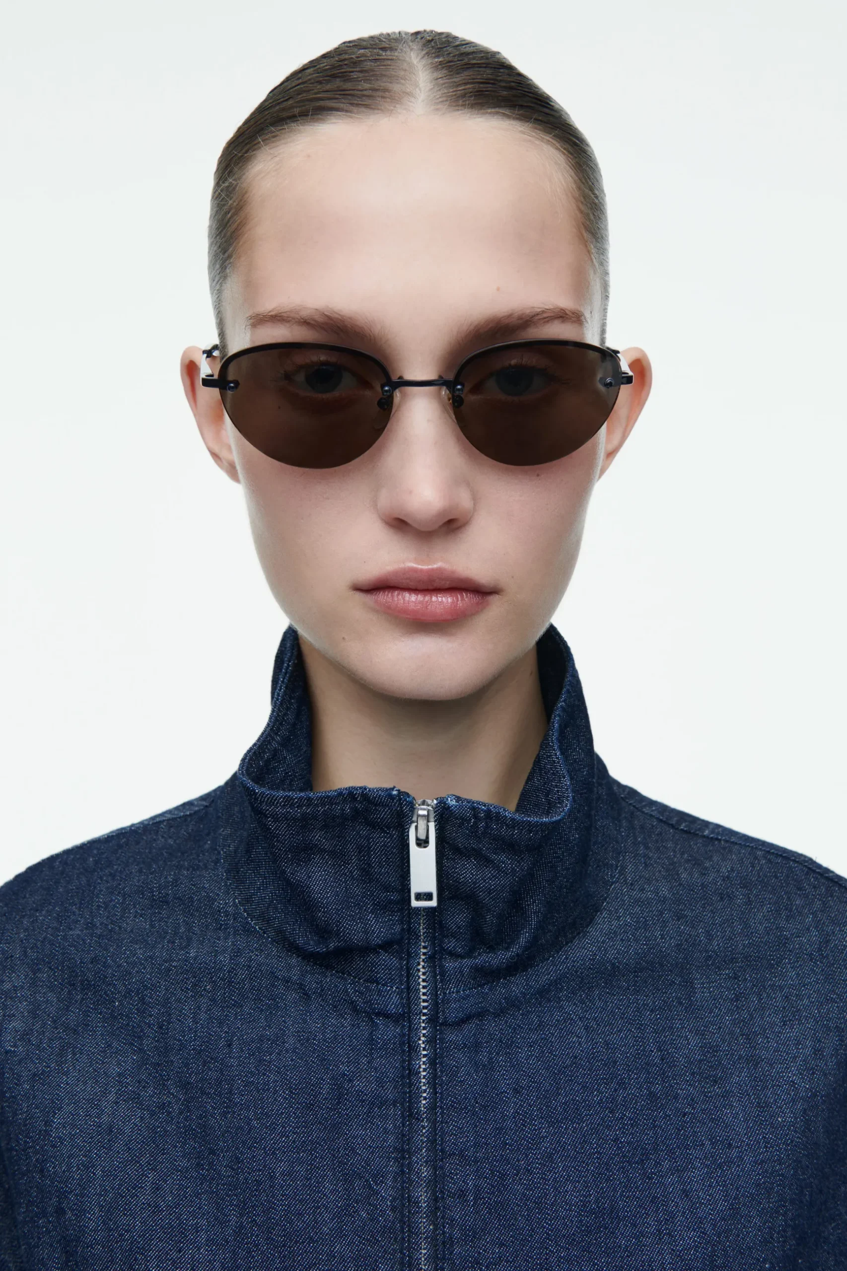 Clearance COS OKULARY PRZECIWSŁONECZNE „DAZE” TYPU KOCIE OKO Czarny