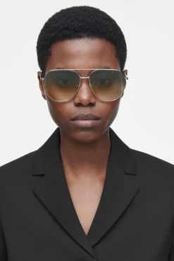 Best COS OKULARY PRZECIWSŁONECZNE PILOTKI – MODEL „SKYLINE” Wielokolorowy