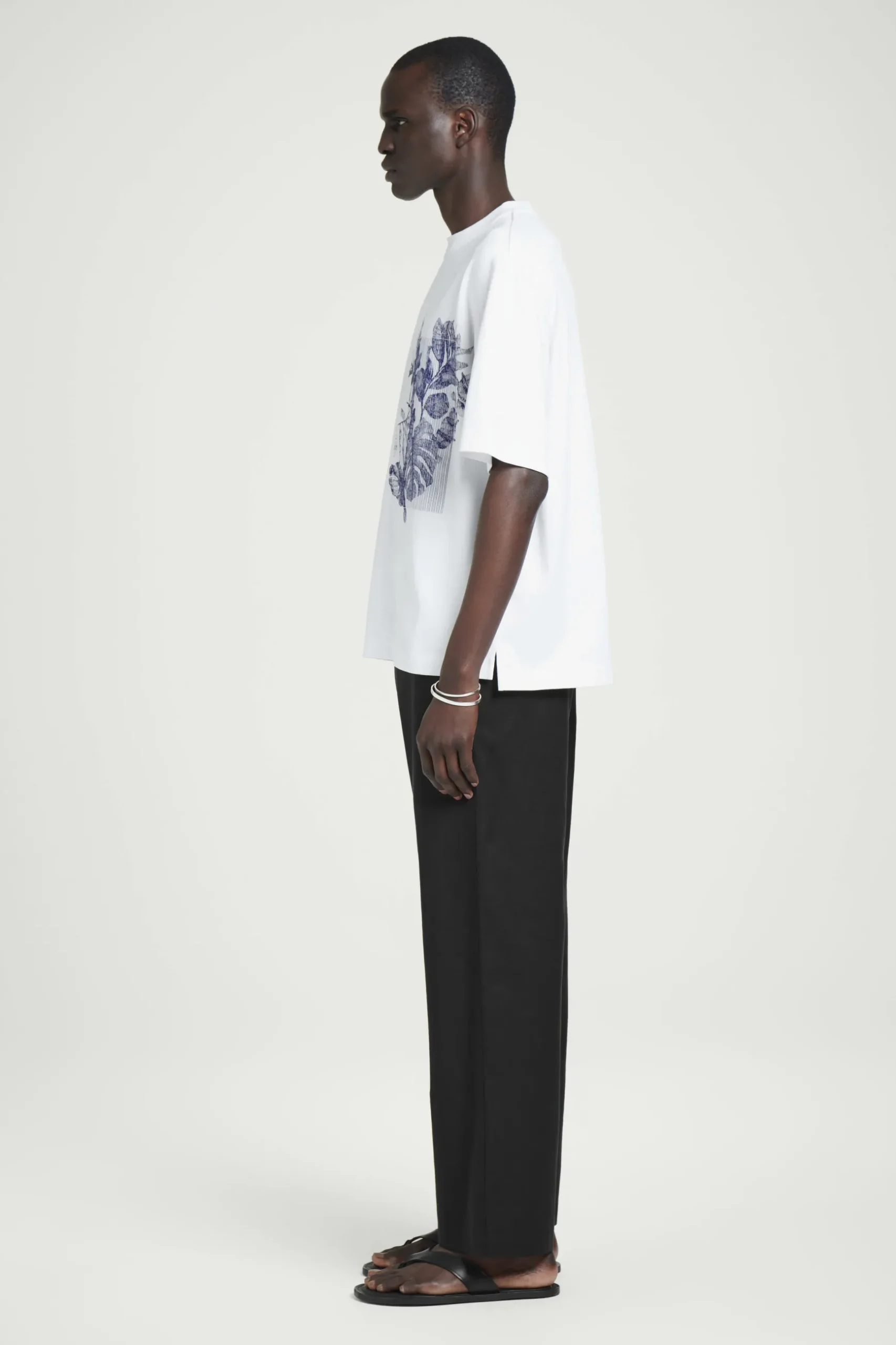 Discount COS OVERSIZED GRAPHIC TSHIRT