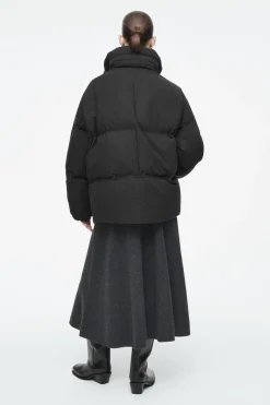 Sale COS OVERSIZE'OWA KURTKA PUCHOWA Z KAPTUREM