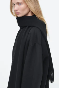 Outlet COS OVERSIZE'OWA KURTKA Z SZALEM Z MIESZANKI Z WEŁNĄ