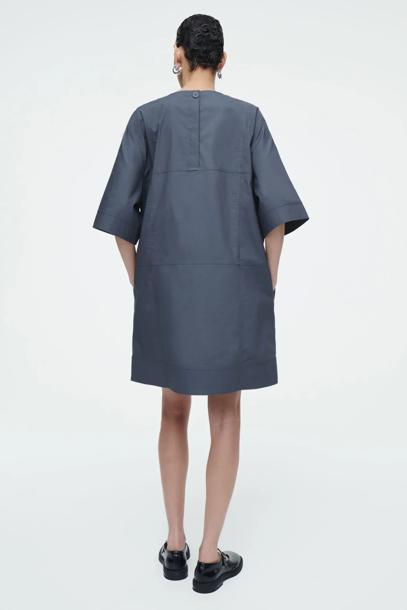 Online COS OVERSIZE'OWA POPELINOWA SUKIENKA T-SHIRTOWA