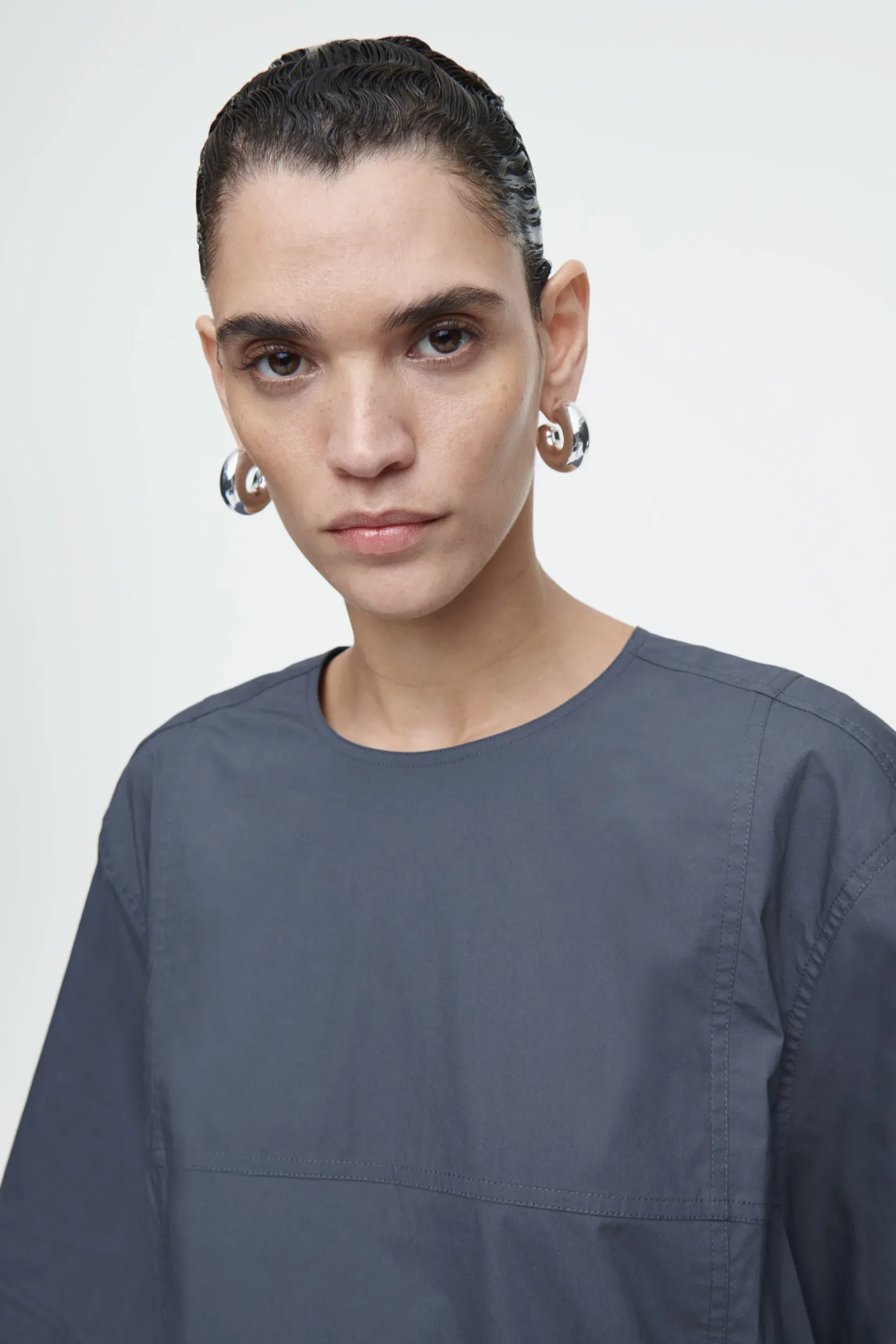 Online COS OVERSIZE'OWA POPELINOWA SUKIENKA T-SHIRTOWA
