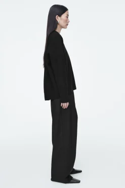 Sale COS OVERSIZE'OWY SWETER Z GOTOWANEJ WEŁNY MERYNOSOWEJ