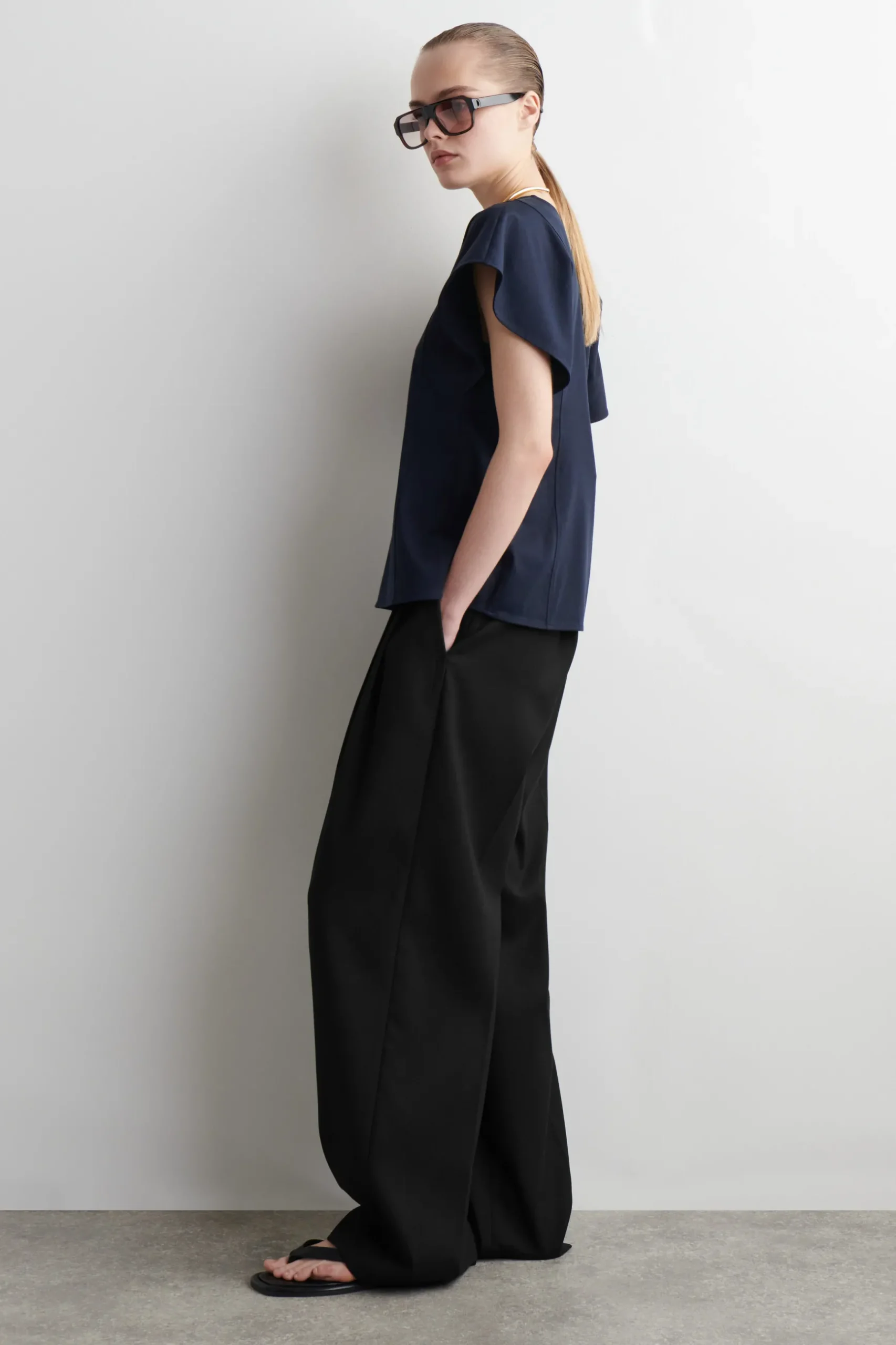 Fashion COS PETALSLEEVE COTTON TOP