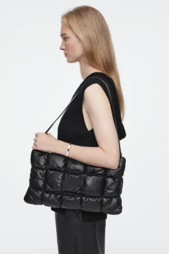 New COS PIKOWANA KOPERTÓWKA „PILLOW” ZE SKÓRY Czarny