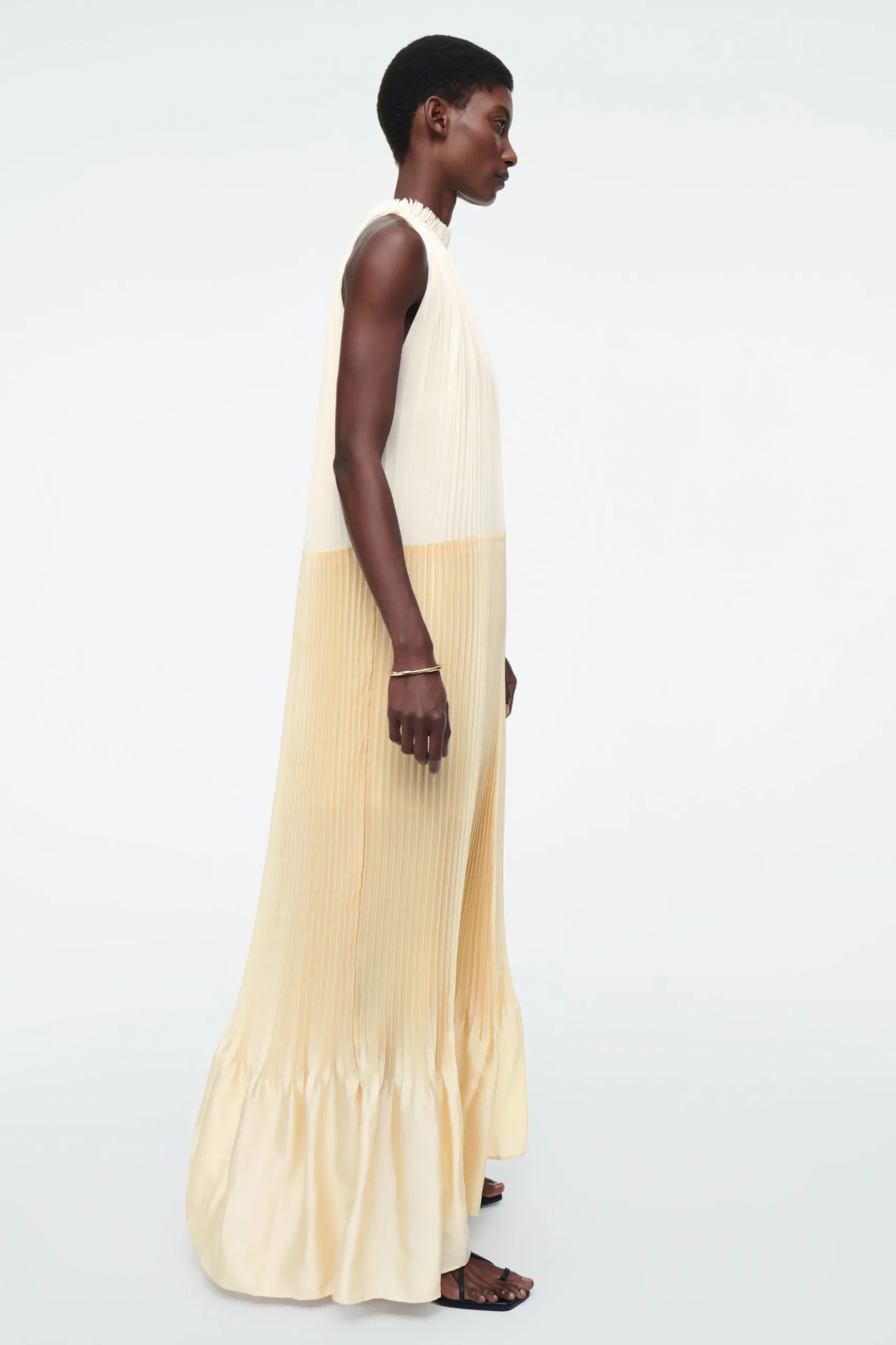Discount COS PLISOWANA SUKIENKA MAXI Z MOCOWANIEM NA KARKU