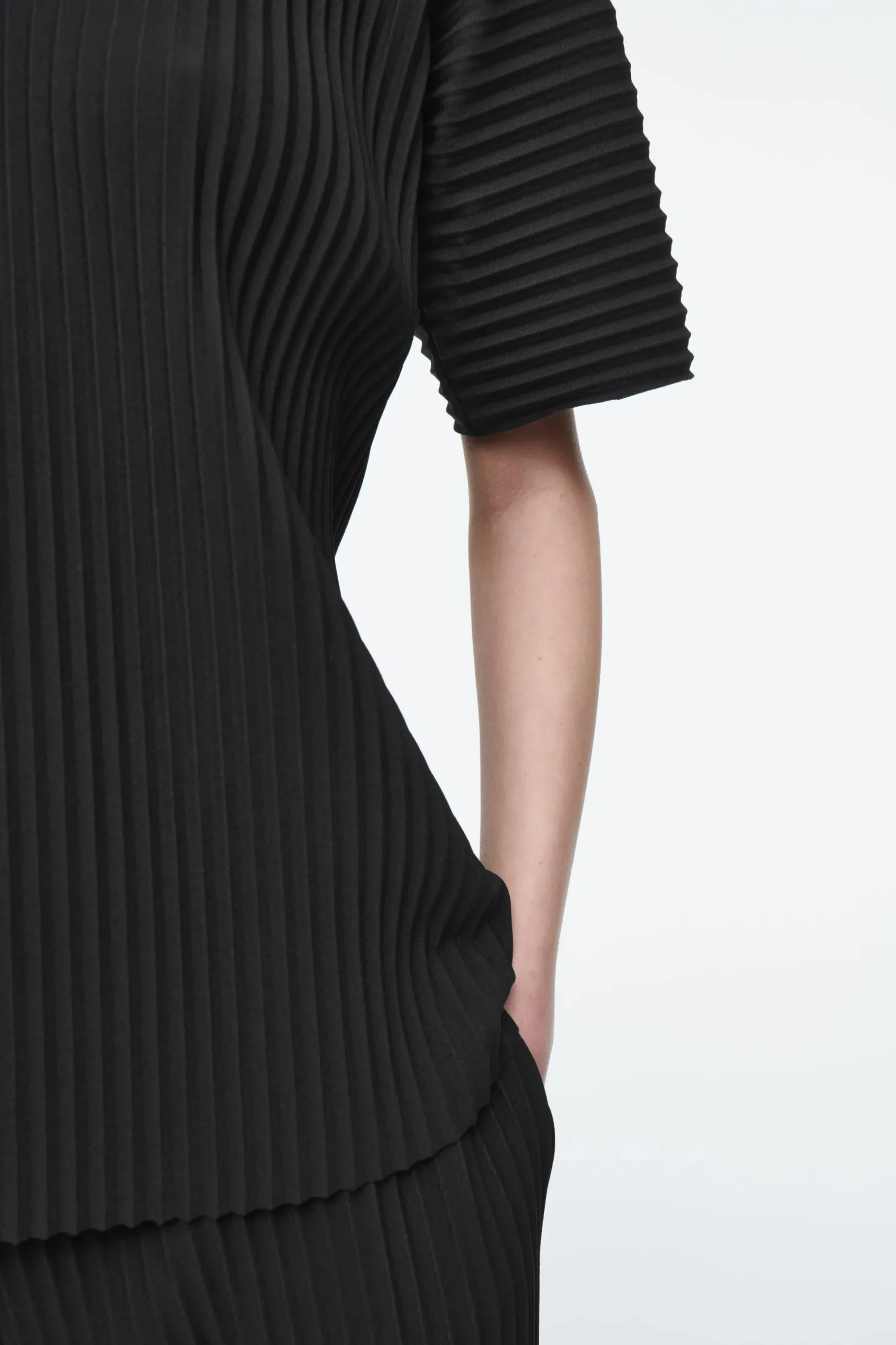 Discount COS PLISOWANY TOP