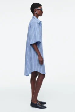 Clearance COS POPELINOWA SZMIZJERKA MINI OVERSIZE