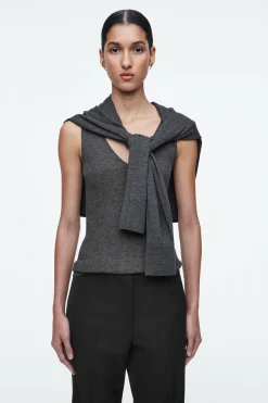 Best COS PRĄŻKOWANA KASZMIROWA KOSZULKA – SLIM FIT