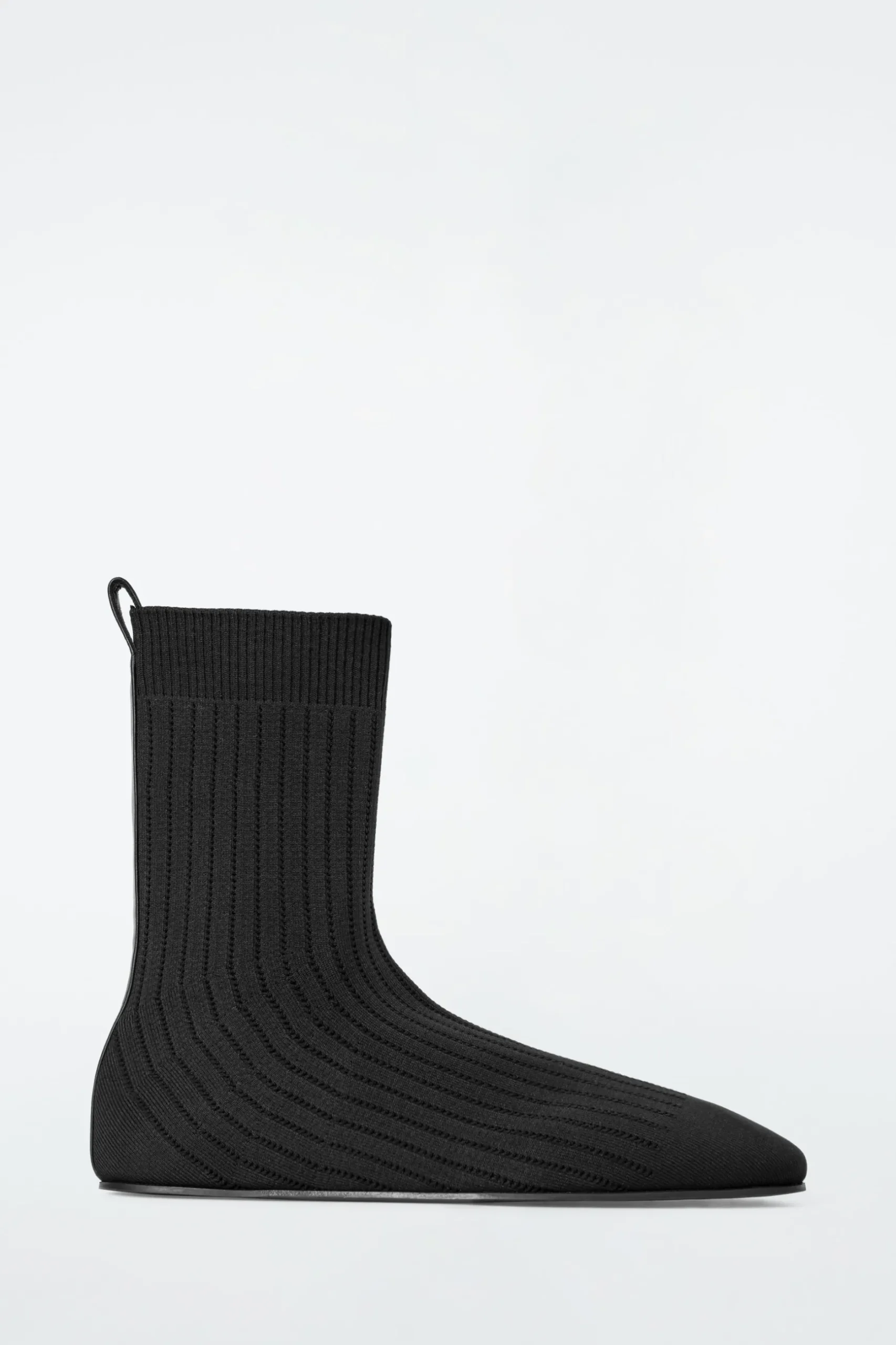 Fashion COS PRĄŻKOWANE BOTKI SKARPETKOWE