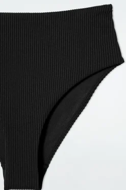 Clearance COS PRĄŻKOWANY DÓŁ OD BIKINI Z WYSOKIM STANEM