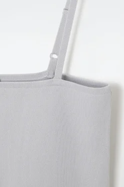 Outlet COS PRĄŻKOWANY TOP BANDEAU Z CIENKIMI RAMIĄCZKAMI